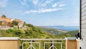 Canova Apartment - Photo 2