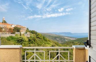 Canova Apartment - Photo 2