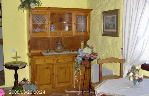 Rustic holiday home with small patio-terrace - Foto 5