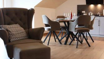 cozy cube 1 Luxury Apartments, nah an der Messe, 30 Minuten zu den Bergen und Seen, 20 Minuten nach München - Foto 2