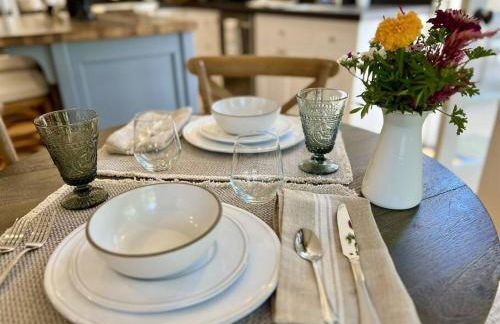 Downtown Healdsburg Plaza Charmer with Hot Tub - Foto 17