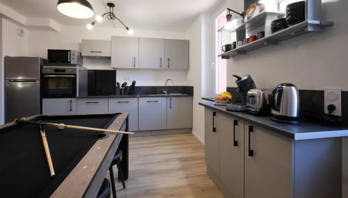 Magnifique*T4*centre ville*WIFI*Billard*Netflix* - Foto 3, stove, dishwasher, pet friendly, toaster, minibar