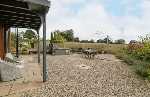 The Dutch Barn - Photo 37