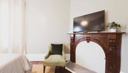 3-Bedroom with Balcony Walk to Forsyth Park - Foto 3