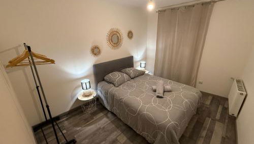 Jolie Maison spacieuse 6 min Centre Auxerre - Foto 4