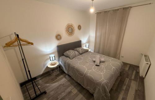 Jolie Maison spacieuse 6 min Centre Auxerre - Foto 4