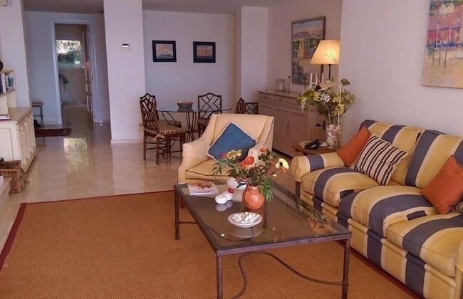 Grand Front Line Location Apartment- Heated Pool - Foto 9
