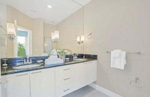 3 Bed Town Home With Splash Pool! 3 Bedroom Townhouse by RedAwning - Foto 46