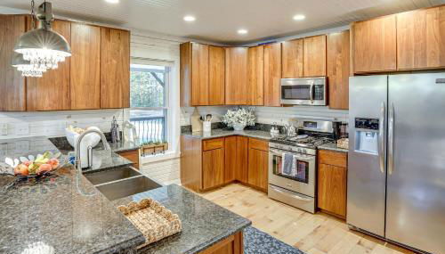 Walk to Marina and Beach Charming Home in Hardin - Foto 5