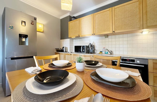 Stunning 2-bed Apartment in Sozopol - Photo 9