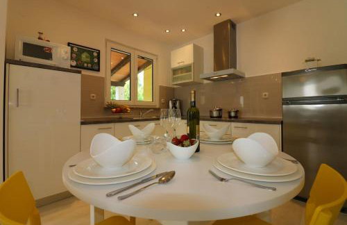 Residence Lorena Bungalow Lavanda 1 - Foto 8