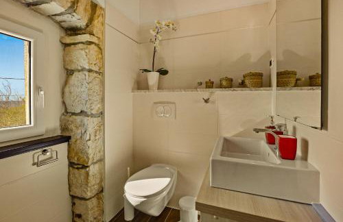 Charming Villa Antoana for families and kids in Labin - Rabac with kids playground & private pool - Foto 36