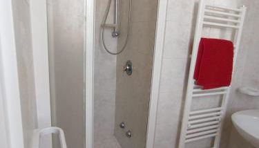 Il Laghetto 3 - Photo 5, Shower