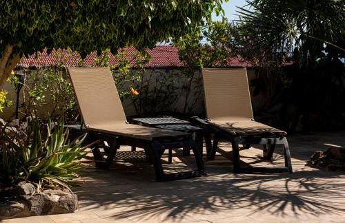 Private Villa with three separate apartments - Foto 14