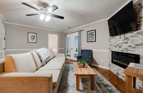 Dutch Creek Cottage- 10 mins to Lake Murray! - Foto 15