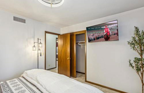 HotTub, Cinema & Games in a Quiet Neighborhood - Foto 12