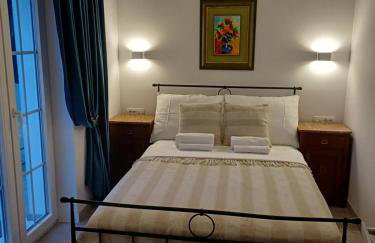 The Three Flowers Pool House - Foto 33