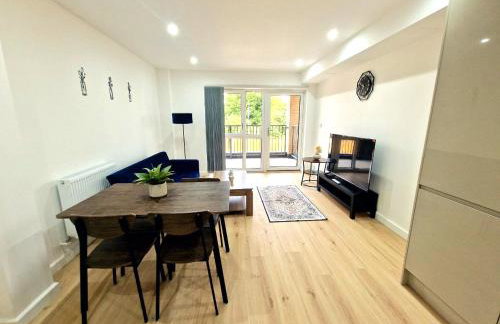 FlexiLux Stays - Luxury Brand New Apt L1B134 - Foto 13