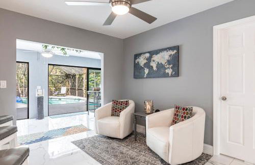 3BR With HUGE 2k sq ft Lanai & Seasonally Heated Pool - Foto 32