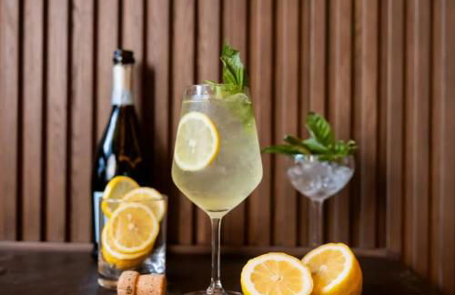 Stunning Lux 2 Bed 2 Bath with Panoramic View from Balcony - Foto 58