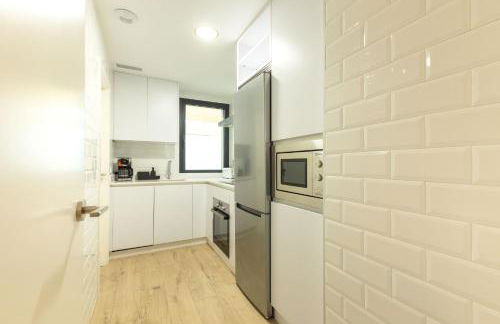 Charming 2 Bedroom Apartment with FREE PARKING close to Torre del Oro by Ocityzen - Foto 16