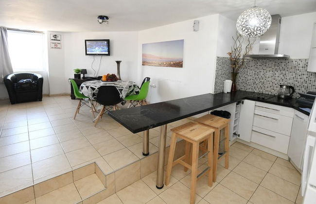 Avi's Suites - 44 Hativat Hanegev - Foto 10