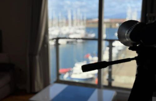 Marina View Apartment with Balcony & Sea Views - Foto 14