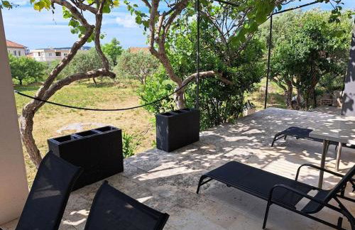 Apartment Kyra with terrace and garden - Foto 10