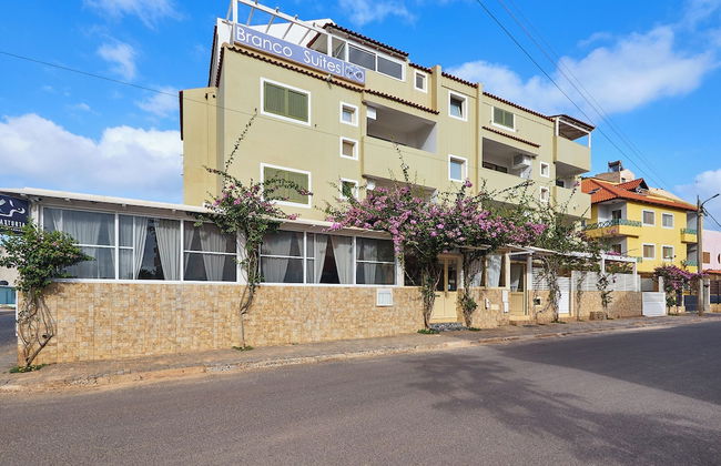 Branco Suites - Foto 79