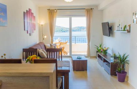 Apartment Sandra (2+2) with a breathtaking view - Foto 6