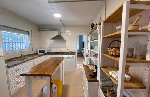 Lola's Beach House - Foto 28