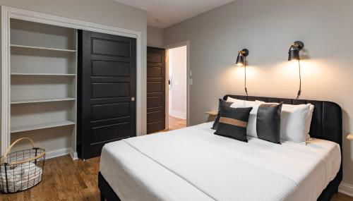 2BR Townhome with Parking - Walk to Stadiums & Downtown - Foto 5