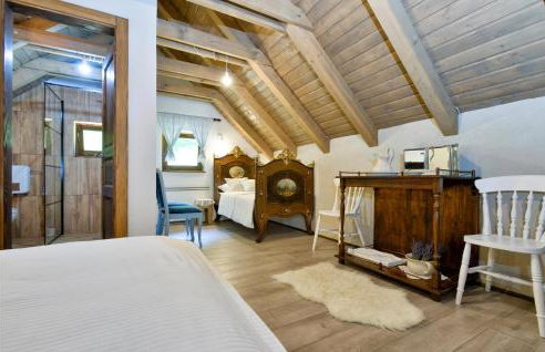 5 Bedroom Awesome Home In Novi Marof - Foto 49