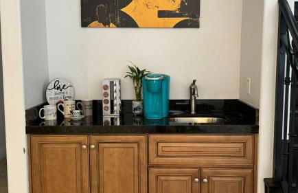 LA Dream Gem - Beautiful Home with Spa - Foto 50