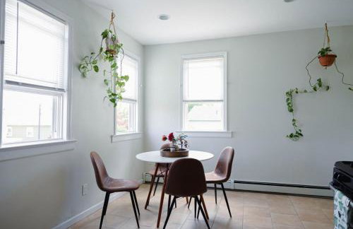 Rainforest Retreat 20m to NYC Parking Sleeps 25 - Foto 19