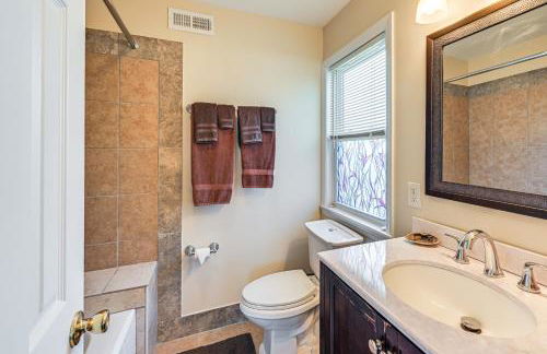 1 Block to Bellport Bay! Scenic Hamptons Hideaway - Foto 12