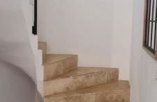 Beautiful Villa with pool! - Photo 9