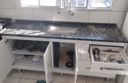 Casa com PISCINA no Centro - Foto 11