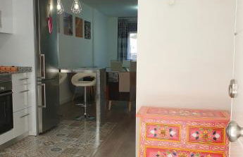 Boutique apartment near the beach, 1 Gbps Wi-Fi - Photo 7