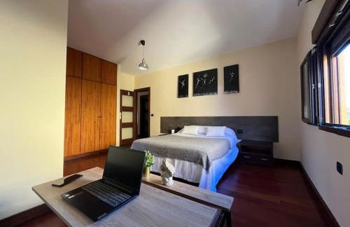 Casa Con Piscina en el Centro - Foto 26