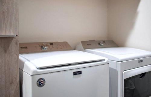 Urban Modern Living PERFECT for long term stays - Foto 32