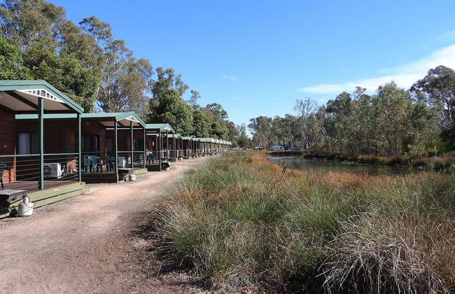 Victoria Lake Holiday Park - Photo 12
