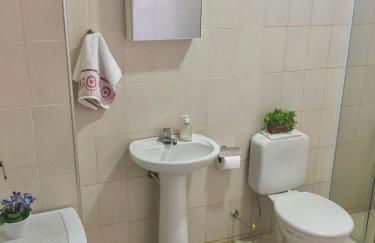 Apartamentos até 6 pessoas - 3 quartos com suíte e garagem, completo - Photo 52