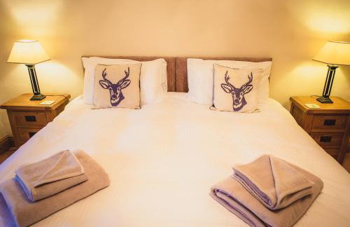 Deerclose West Farmhouse - Photo 20