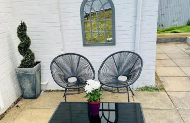 Woodingdean Contractor Pad - FREE Car & Van Parking - Foto 61