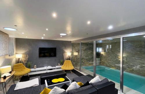 Appartement Standing piscine intérieur privatisée . - Foto 16