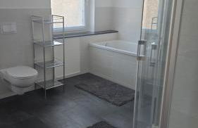 Schöne Vollausgestattete Monteurs- Gästewohnung nähe Raffinerie Leuna und Geiseltalsee für 5 Personen 0304 - Foto 10