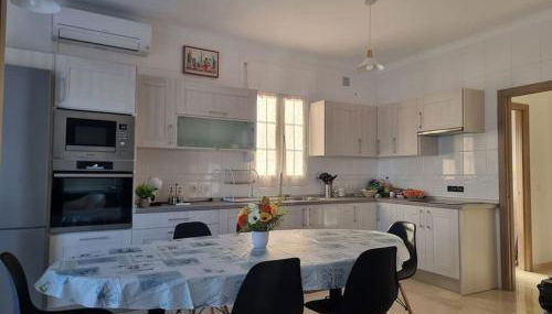 Casa amplia, piscina privada, 4 dormitorios y playa cercana - Foto 5