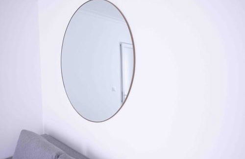 Portes de Paris RER C à 2 min WiFi & Parking Inclus - Foto 13