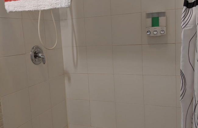 Broadway Loft - Photo 53